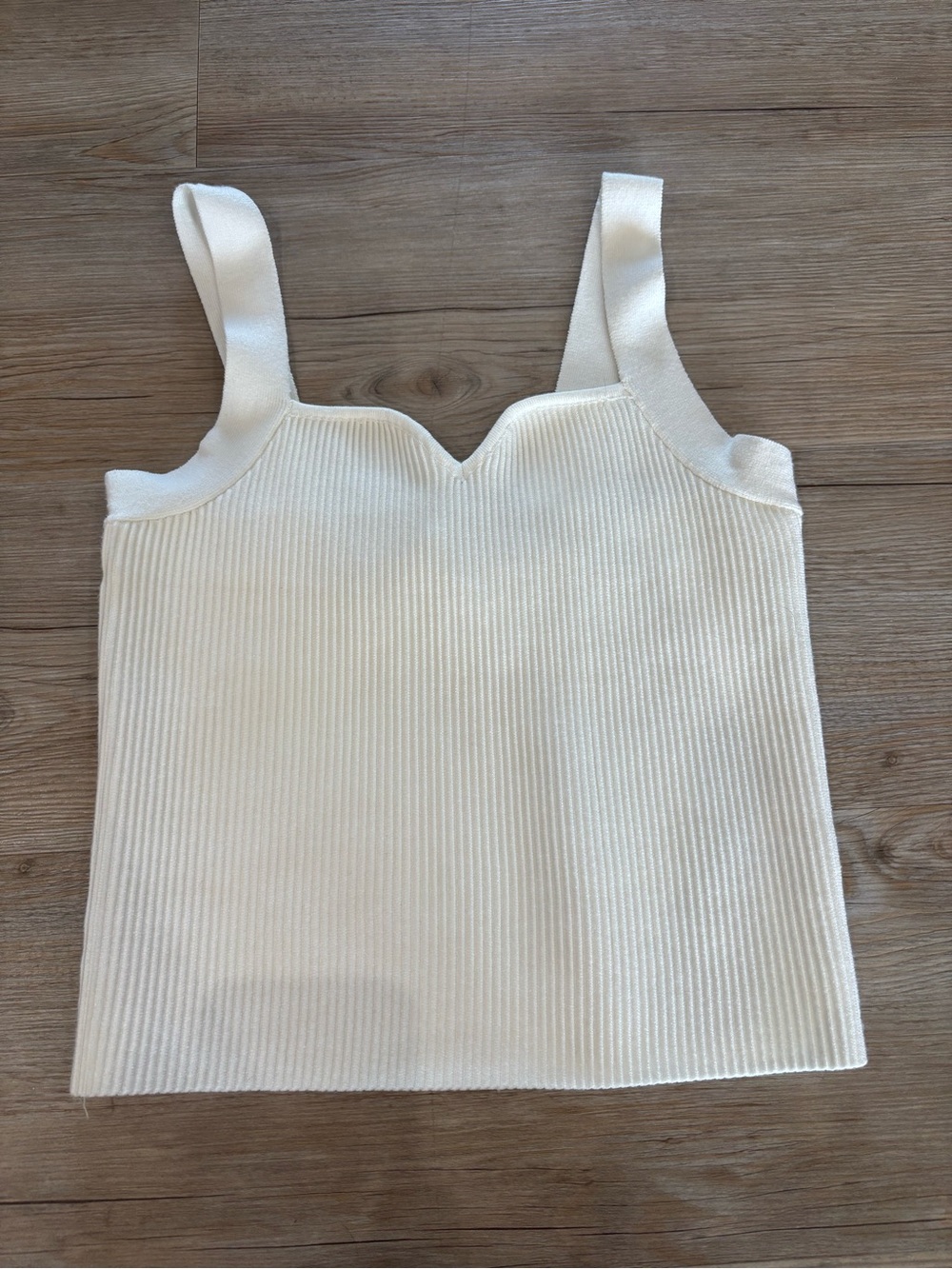 eesome Cream Ribbed Sweetheart Neck Tank